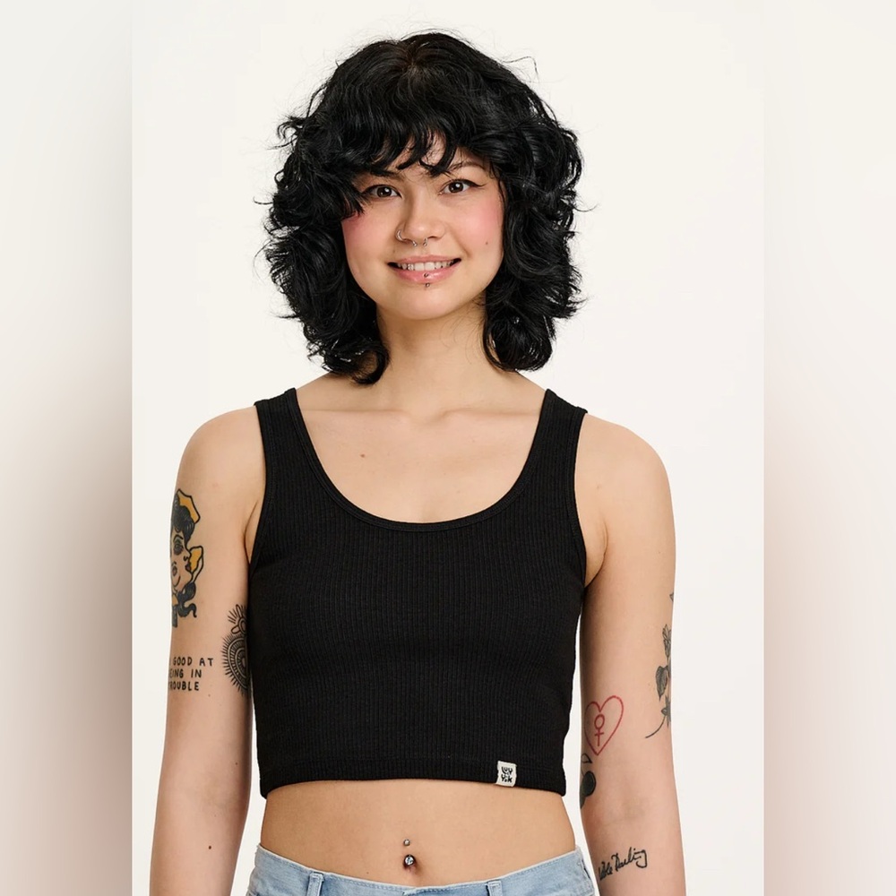 NWT - Lucy & Yak Josy Vest Top in Black- Small